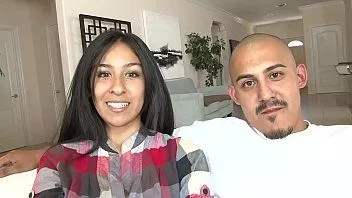 تشغيل هواة لاتينا قرنية وقد امتدت بوسها