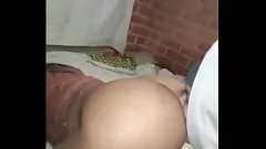 Oynat Latin Göçmen Evimde Kaldığı İçin Anal Veriyor - Yeni