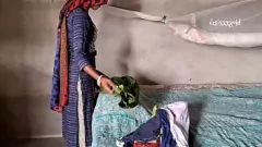 play Desi Bhabhi抓住了在公共场合遇到doggystyle creampie性爱