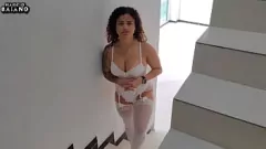 Redare Dansul sexy al stripperului amator: întâlnirea interrazială fierbinte cu un fetiș BBW dolofan pentru BBC