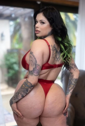 Pornostar Xwife Karen