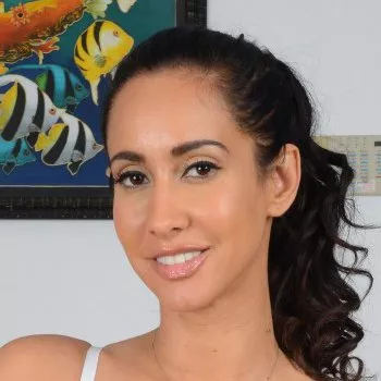 Pornostar Isis Love