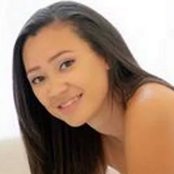 Порнозвезда Madi Laine